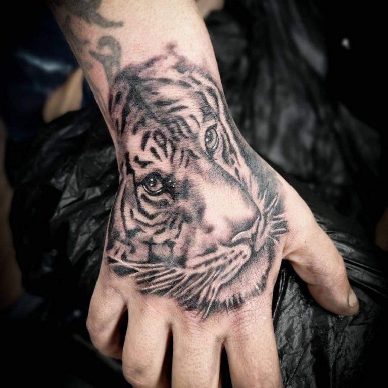 Syndicat Tattoo Studio Wien Tiger 8 Realistic