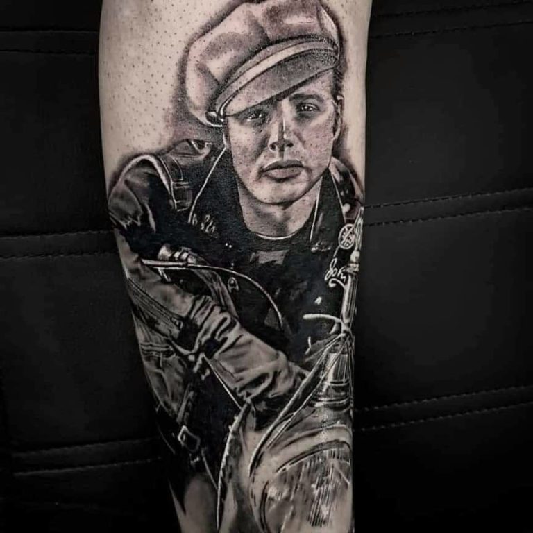 Syndicat Tattoo Studio Wien Marlon Brando Foto Realistic