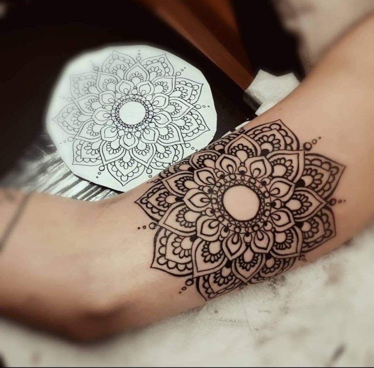 Syndicat Tattoo Studio Wien Mandala 2